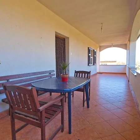 Apartment Blazenka 1270