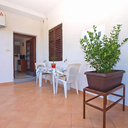 Apartment Blazenka 1270