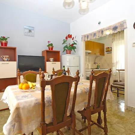 Blazenka 1270 * Pula