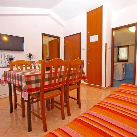 Apartment Blazenka 1270 Pula