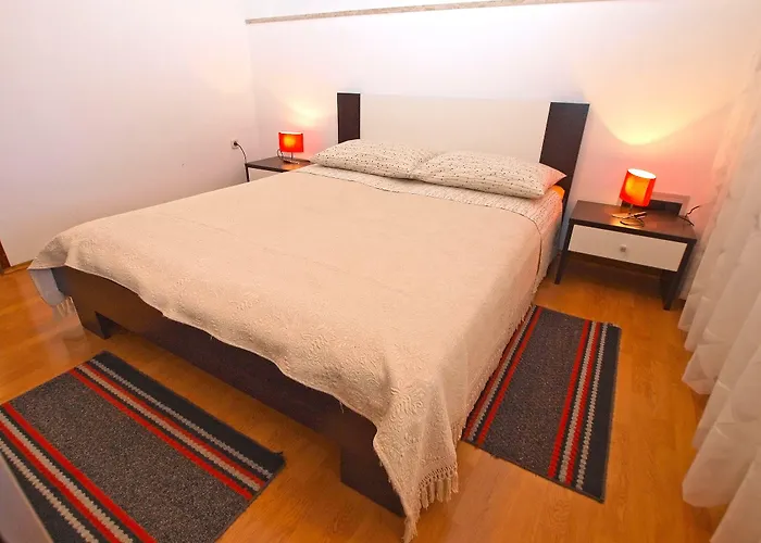 Blazenka 1270 דירה פולה